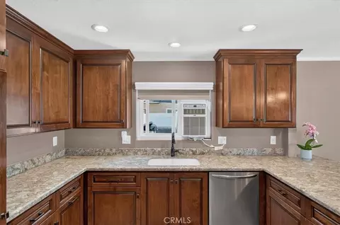 Kitchen - 2090 Paddock, Norco, CA 92860 photo 3 of 4