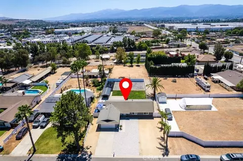 View/Area - 2090 Paddock, Norco, CA 92860 photo 1 of 4