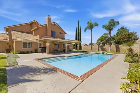 Other - 1090 W Huff St, Rialto, CA 92376 photo 39 of 47