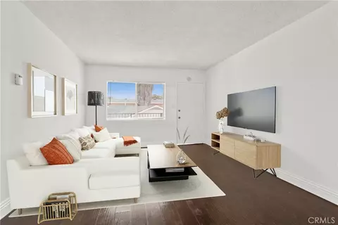 Living - 473 E 55th St, Long Beach, CA 90805 photo 2 of 4