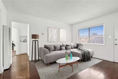 Living - 473 E 55th St, Long Beach, CA 90805 photo 4 of 4