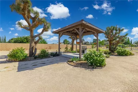 Exterior - 42620 25th W, Lancaster, CA 93536 photo 7 of 10