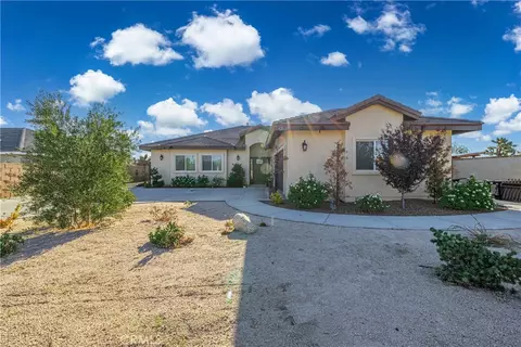 Exterior - 42620 25th W, Lancaster, CA 93536 photo 3 of 10