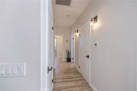 Entry Way - 42620 25th W, Lancaster, CA 93536 photo 3 of 4