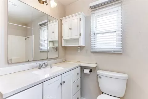 Bath - 718 Meade Ave, Fullerton, CA 92833 photo 1 of 4