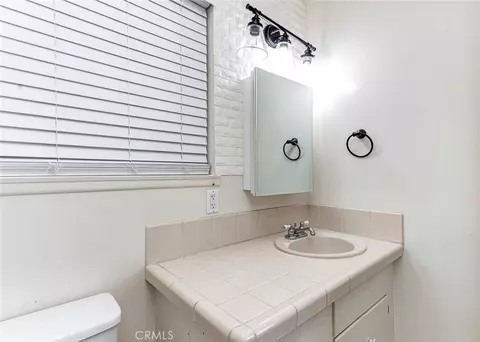 Bath - 718 Meade Ave, Fullerton, CA 92833 photo 2 of 4