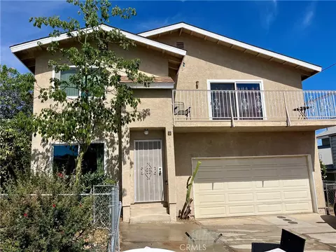 32865 Pepper Dr, Lake Elsinore, CA 92532