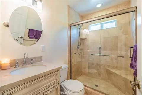 Bath - 7125 E Randall Ave, Orange, CA 92869 photo 4 of 4