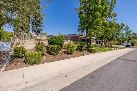 Exterior - 7125 E Randall Ave, Orange, CA 92869 photo 19 of 19