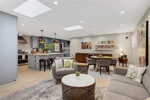 23420 Walnut St, Torrance, CA 90501