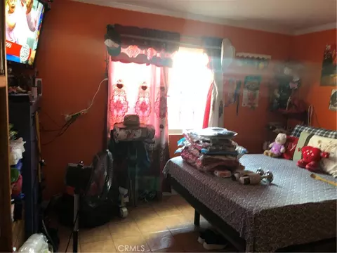 Bedroom - 1234 E Oak St, Anaheim, CA 92805 photo 3 of 3