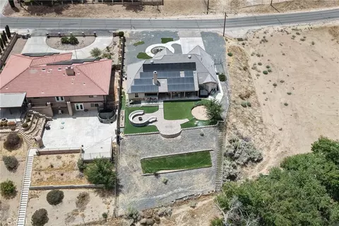 View/Area - 18166 Bangor, Hesperia, CA 92345 photo 4 of 11