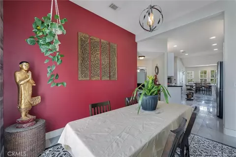 Dining - 18166 Bangor, Hesperia, CA 92345 photo 3 of 3