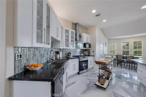 Kitchen - 18166 Bangor, Hesperia, CA 92345 photo 7 of 7