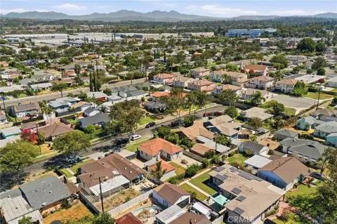 View/Area - 2114 W West, Fullerton, CA 92833 photo 4 of 6