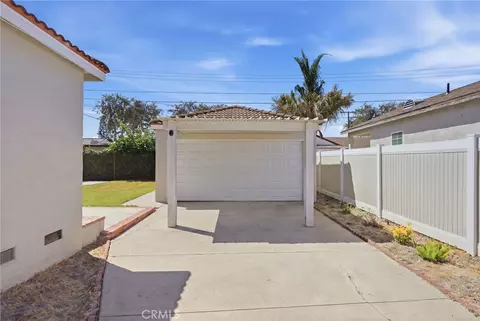 Exterior - 2114 W West, Fullerton, CA 92833 photo 10 of 10