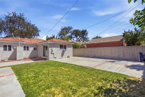 Exterior - 2114 W West, Fullerton, CA 92833 photo 7 of 10