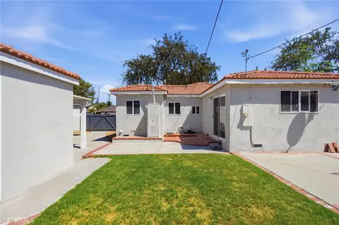 Exterior - 2114 W West, Fullerton, CA 92833 photo 6 of 10