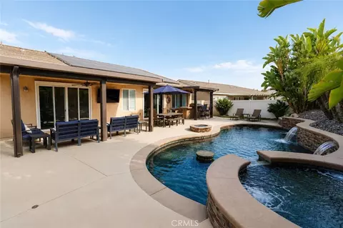 Exterior - 14862 Burrows, Eastvale, CA 92880 photo 7 of 9