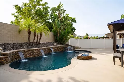 Exterior - 14862 Burrows, Eastvale, CA 92880 photo 4 of 9