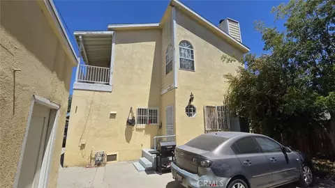 Exterior - 1326 E 9th St, Long Beach, CA 90813 photo 9 of 15