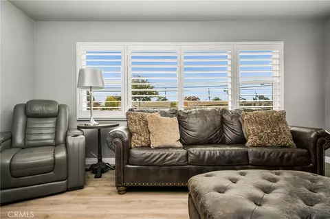 Living - 1334 E Collins, Orange, CA 92867 photo 2 of 2