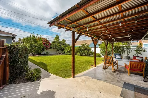 Exterior - 1334 E Collins, Orange, CA 92867 photo 5 of 7