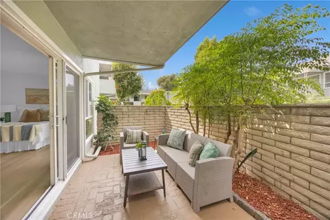 Exterior - 5140 E Atherton St #13, Long Beach, CA 90815 photo 3 of 8