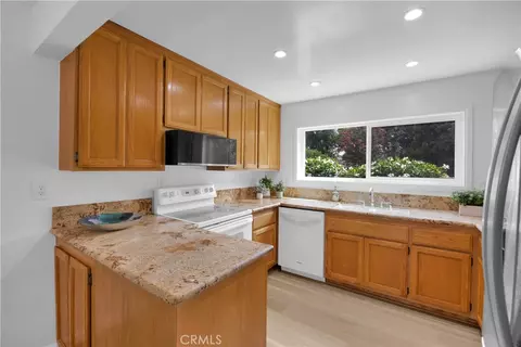 Kitchen - 5140 E Atherton St #13, Long Beach, CA 90815 photo 1 of 5