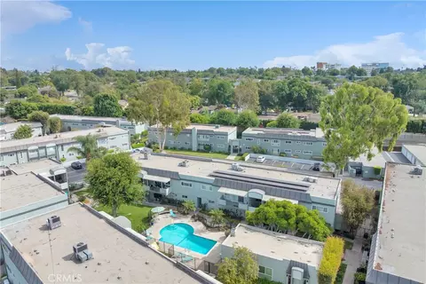 View/Area - 5140 E Atherton St #13, Long Beach, CA 90815 photo 4 of 8