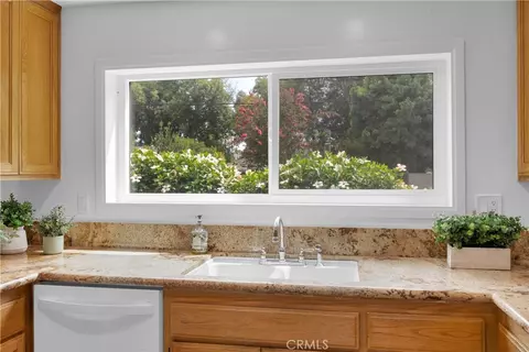 Kitchen - 5140 E Atherton St #13, Long Beach, CA 90815 photo 4 of 5