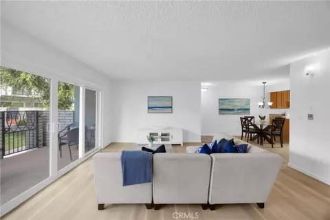 Living - 5140 E Atherton St #13, Long Beach, CA 90815 photo 3 of 5