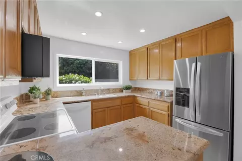 Kitchen - 5140 E Atherton St #13, Long Beach, CA 90815 photo 3 of 5