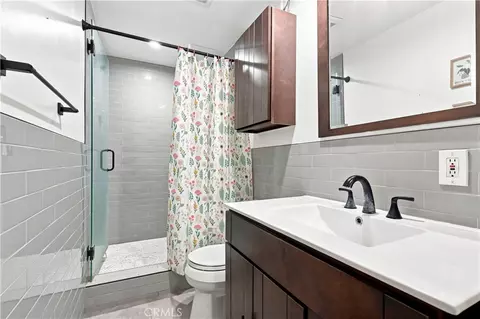 Bath - 9503 Dork, Pico Rivera, CA 90660 photo 1 of 5