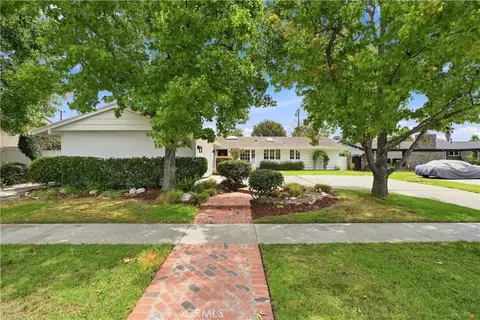 11432 Martha Ann, Los Alamitos, CA 90720