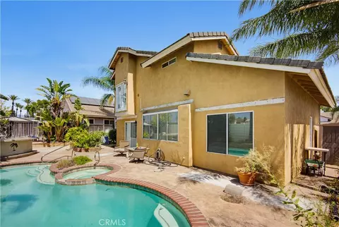Exterior - 7470 Harvard Ct, Fontana, CA 92336 photo 6 of 9