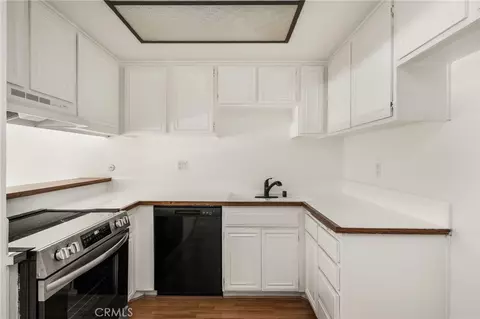 Kitchen - 3054 Associated Rd #30, Fullerton, CA 92835 photo 1 of 2