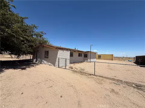 11707 Goodwin Dr, Victorville, CA 92371