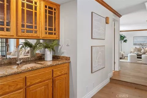 Entry Way - 4341 Dogwood Ave, Seal Beach, CA 90740 photo 2 of 3