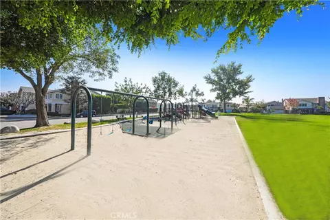 Exterior - 4341 Dogwood Ave, Seal Beach, CA 90740 photo 4 of 7