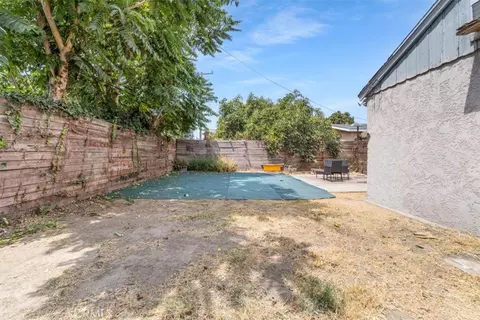 322 W School St, Compton, CA 90220 photo 29