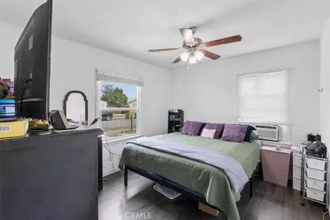 Bedroom - 322 W School St, Compton, CA 90220 photo 1 of 3