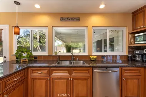 Kitchen - 6551 E Bacarro, Long Beach, CA 90815 photo 3 of 5