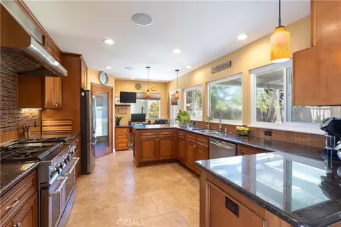 Kitchen - 6551 E Bacarro, Long Beach, CA 90815 photo 1 of 5