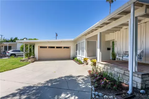 Exterior - 6551 E Bacarro, Long Beach, CA 90815 photo 2 of 20