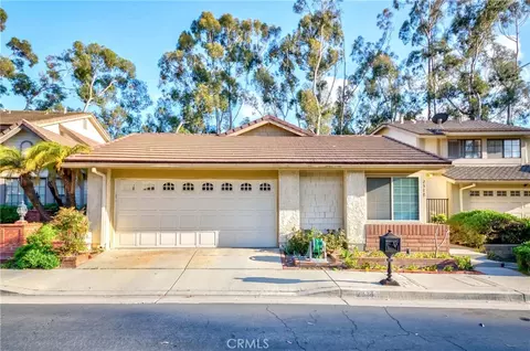 2518 Greenwich Dr, Fullerton, CA 92833