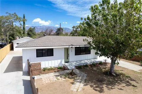 Exterior - 735 E Wilson St, Banning, CA 92220 photo 1 of 9