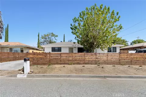 Exterior - 735 E Wilson St, Banning, CA 92220 photo 8 of 9