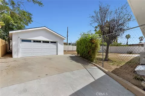 Exterior - 735 E Wilson St, Banning, CA 92220 photo 6 of 9