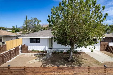 Exterior - 735 E Wilson St, Banning, CA 92220 photo 9 of 9